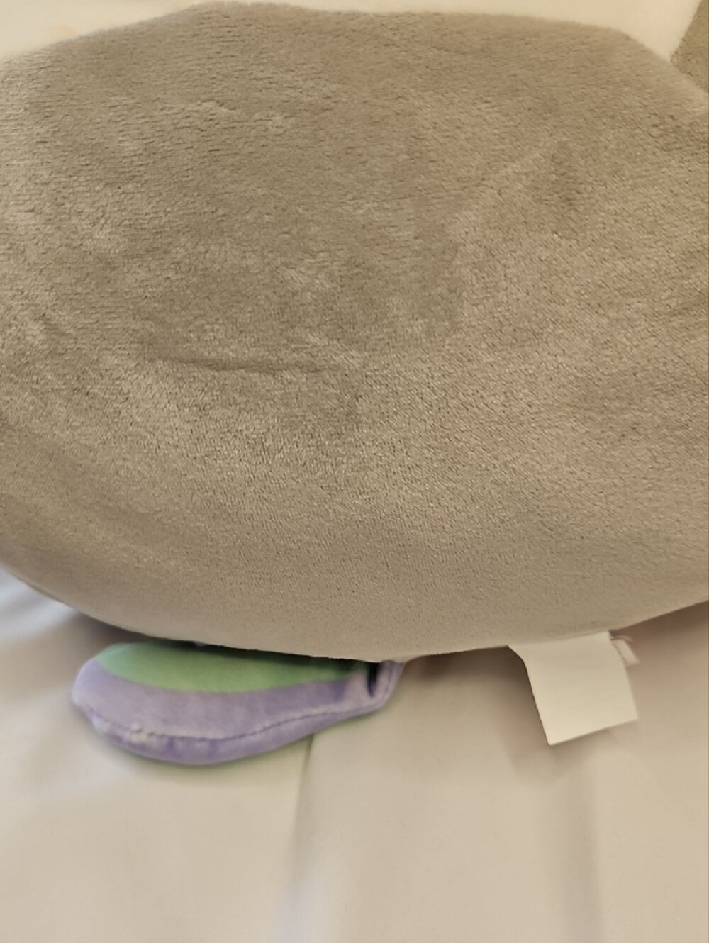 Squishmallows Unicorn 'Teresa' Plush with Rainbow Mane and Gold Horn NWT - Picture 5 of 6